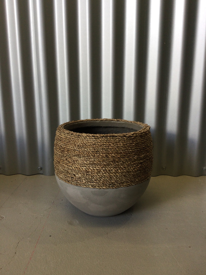 GRASS OLIVE Pot